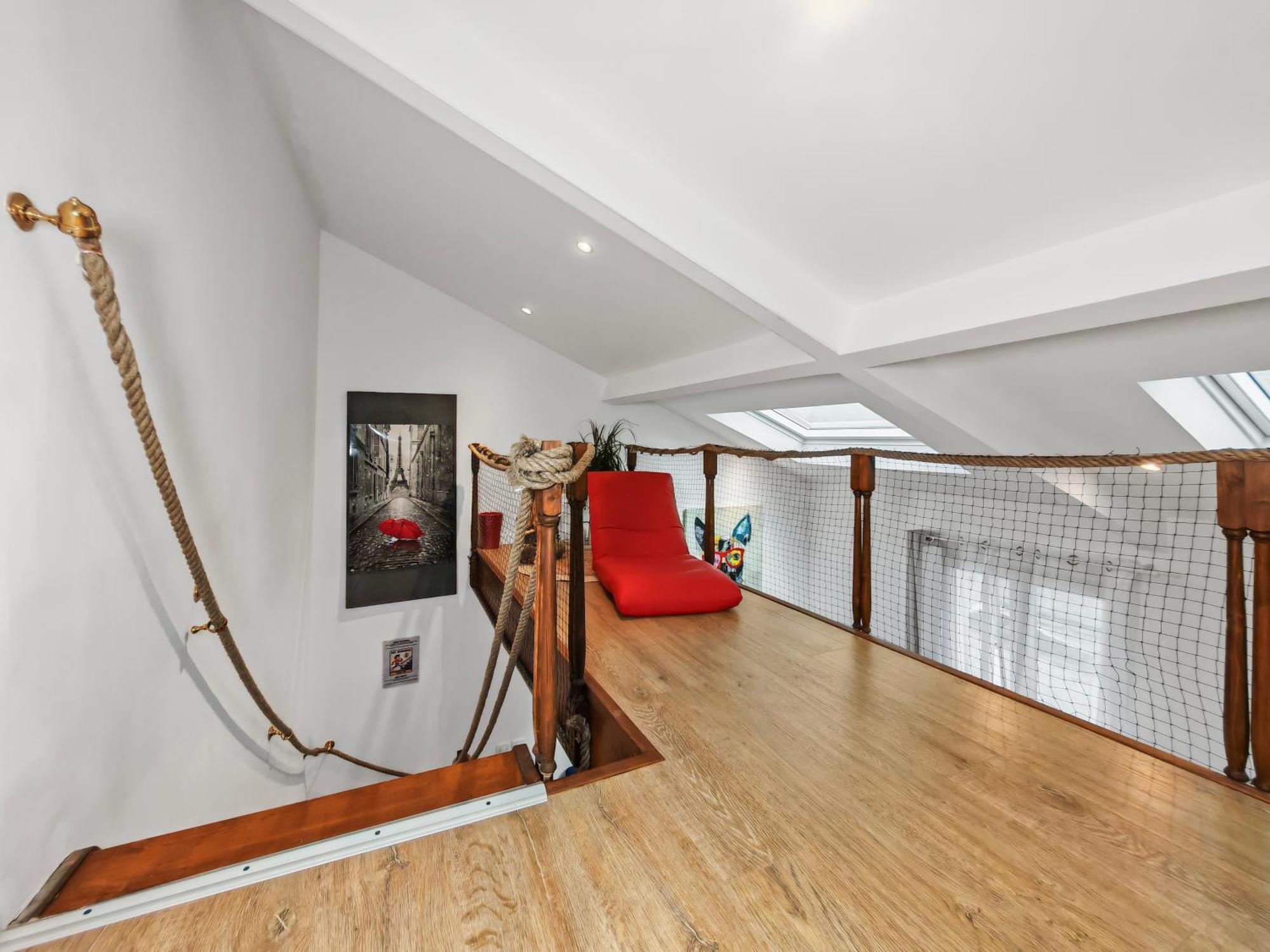 Loft Duplex A 2 Min De Paris - Parking Gratuit Daire Le Pré-Saint-Gervais Dış mekan fotoğraf